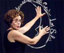 Debout dans le bleu Danielle Brabant